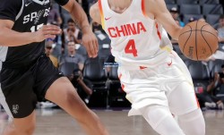 【海星体育】轮番登场，阵容豪华球队争夺胜利